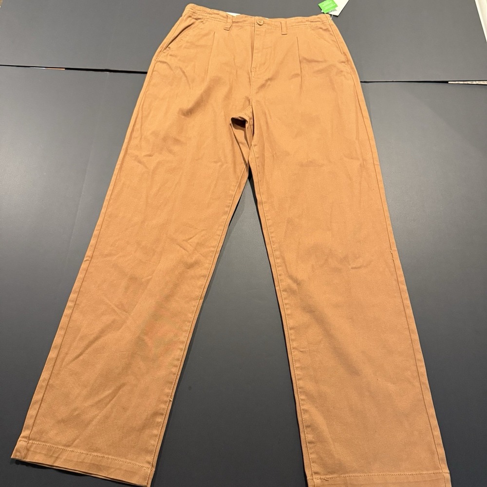 True Craft Women's Tan Straight-Leg Trousers